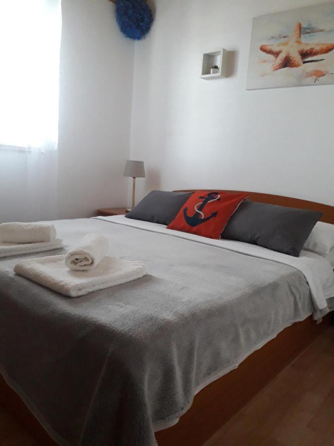 Apartman "Rosa" Vodice Dış mekan fotoğraf
